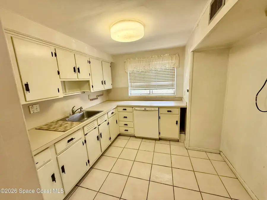 105 Primrose Lane, Melbourne, FL 32901 - #3