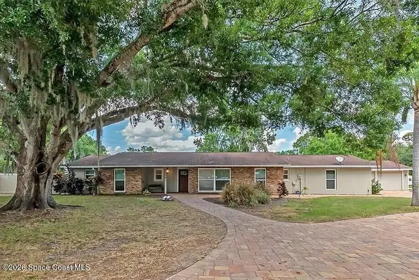 2206 Hammock Place, Sarasota, FL 34232