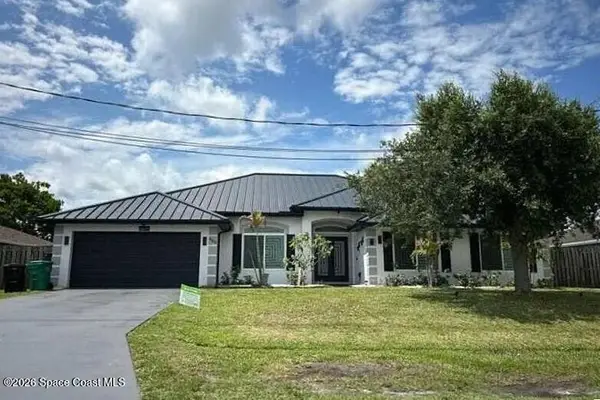 460 SW Undallo Road, Port St. Lucie, FL 34953
