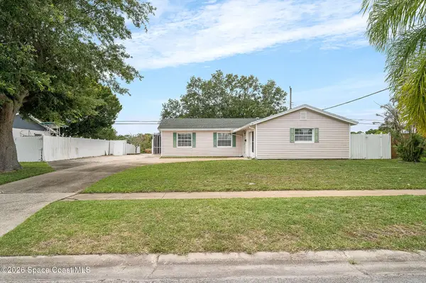 586 Louvre Drive, Melbourne, FL 32935