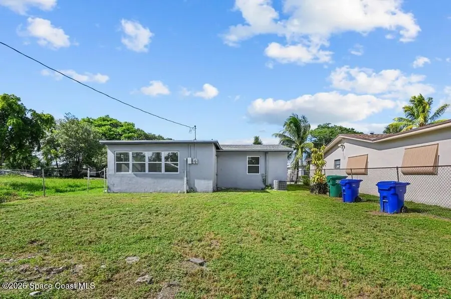 3040 NW 8th Place, Fort Lauderdale, FL 33311 - #3