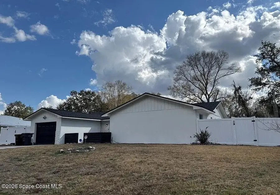 2318 Maple Hill Drive, Lakeland, FL 33811 - #2