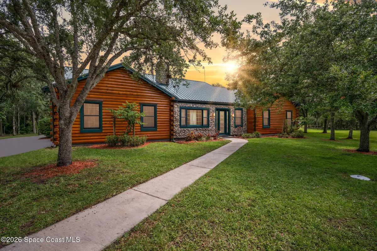 5670 23rd Street Sw, Vero Beach, FL 32968 - #1