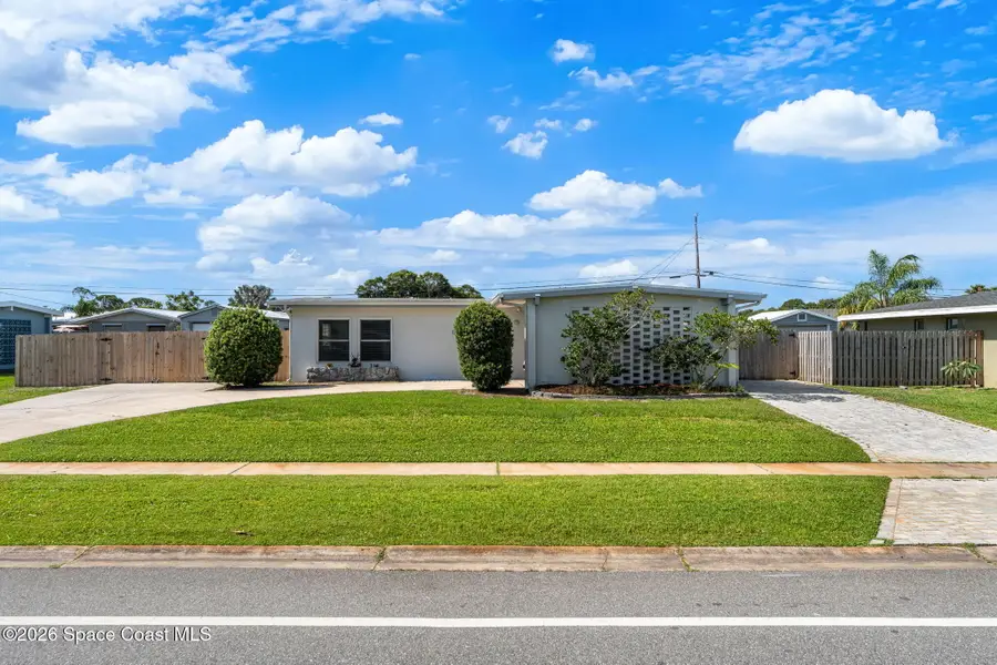 1055 Daytona Drive Ne, Palm Bay, FL 32905 - #2