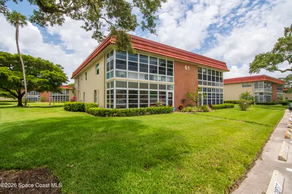 61 Woodland Drive #106, Vero Beach, FL 32962