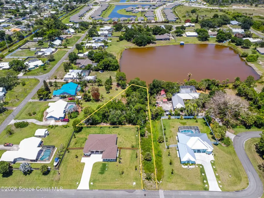759 S Fischer Circle, Sebastian, FL 32958 - #2