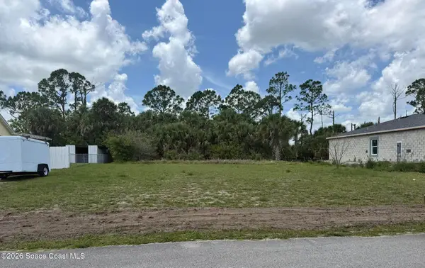 430 Seal Avenue Sw, Palm Bay, FL 32908