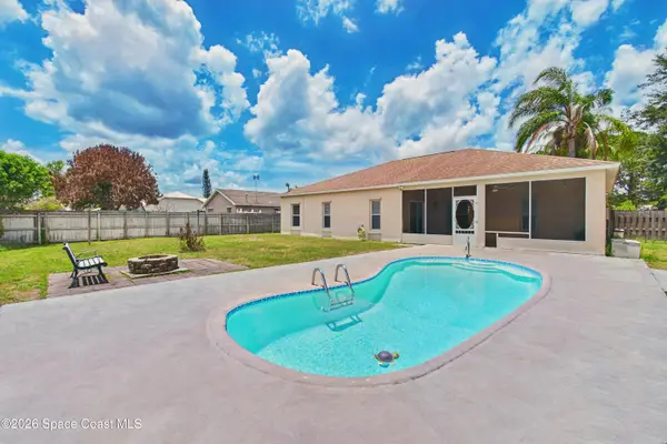 1510 Gardenton Street Nw, Palm Bay, FL 32907