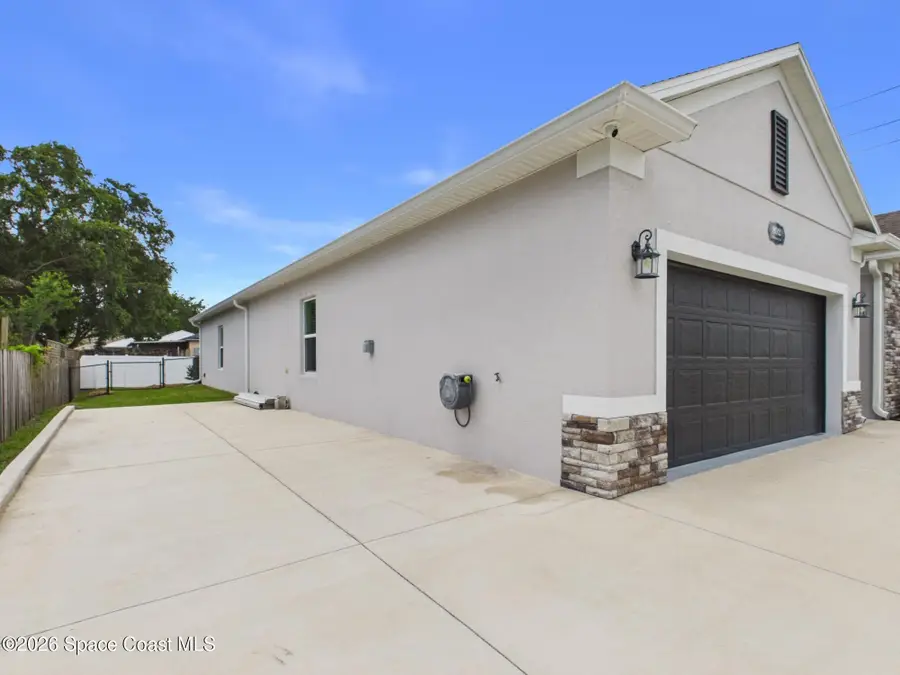 892 Genesee Avenue, Sebastian, FL 32958 - #2