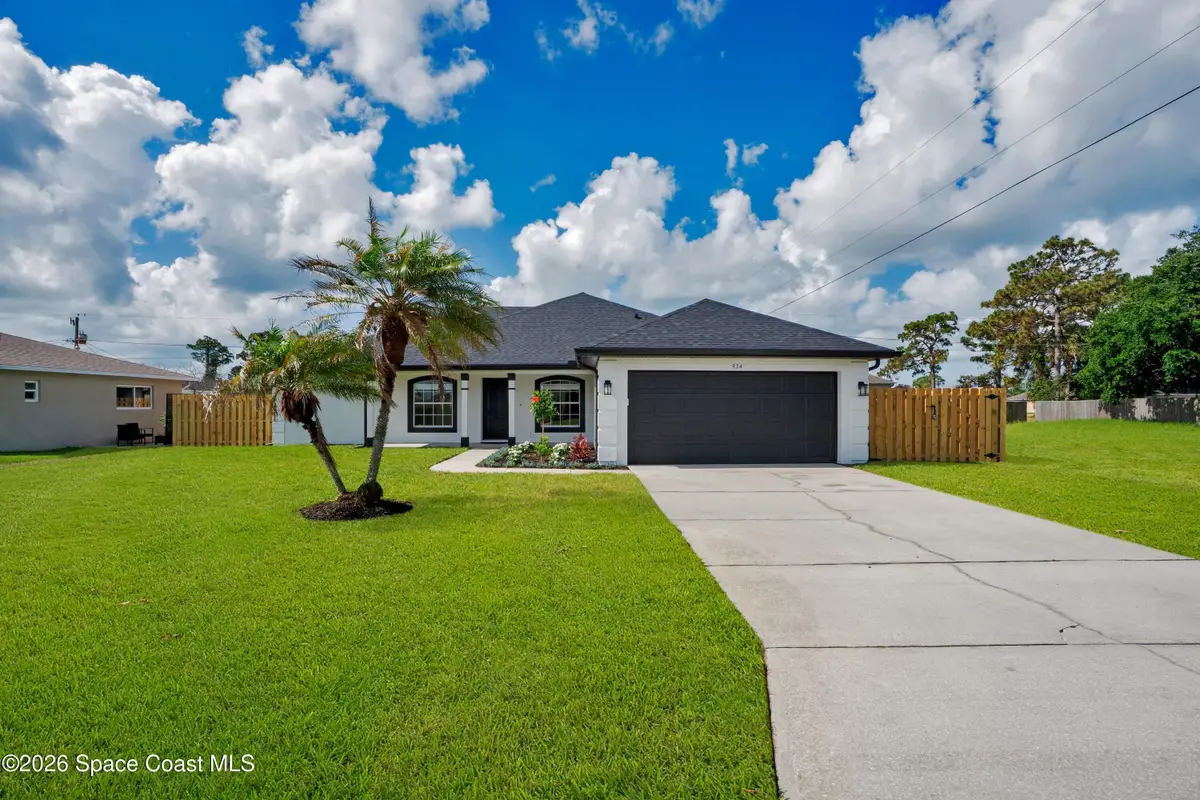 934 Eastlake Street Se, Palm Bay, FL 32909 - #1