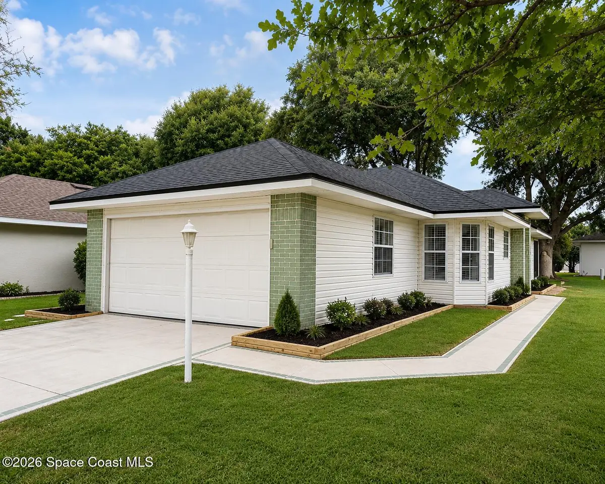 5745 King James Avenue, Leesburg, FL 34748 - #1