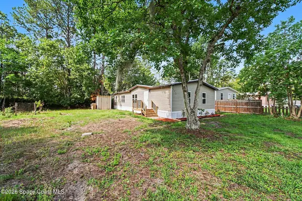 24414 Maxwell Street, Astor, FL 32102