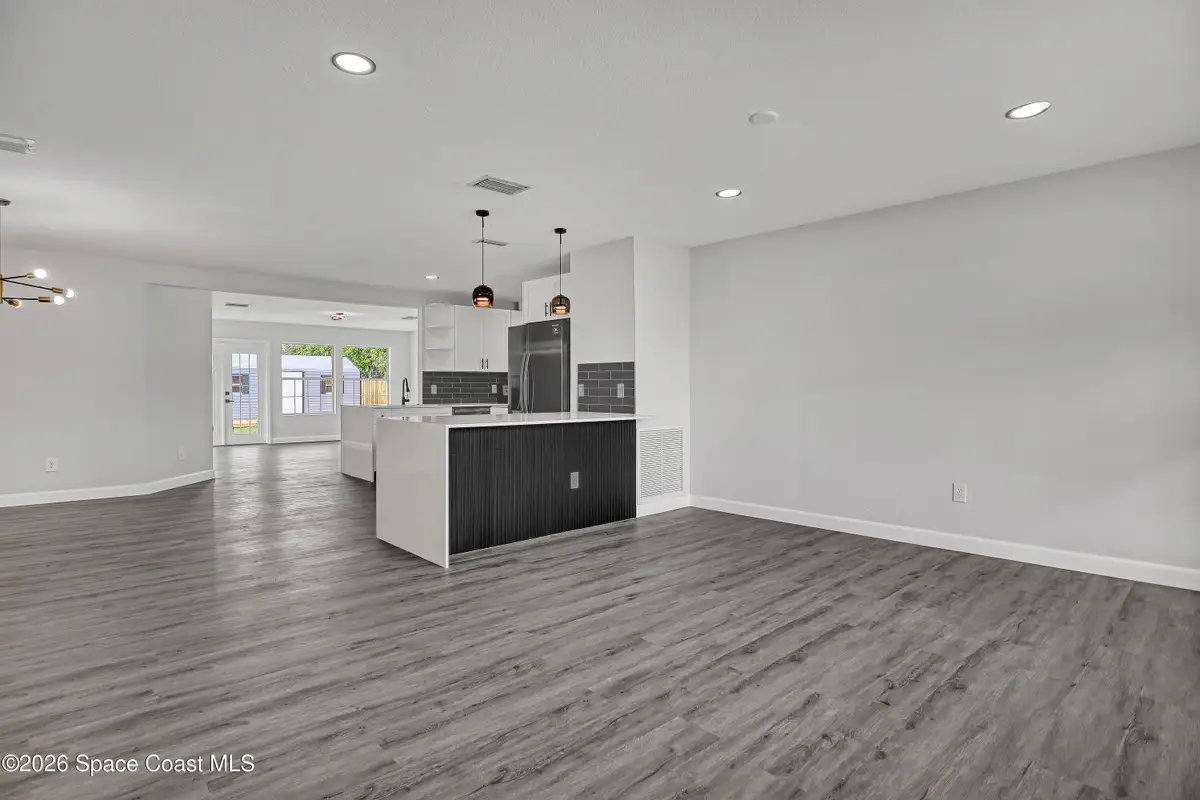 2010 Algeria Street Ne, Palm Bay, FL 32905 - #1