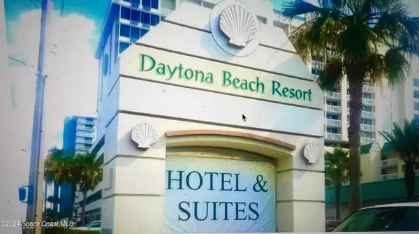 2700 N Atlantic Avenue #214, Daytona Beach, FL 32118