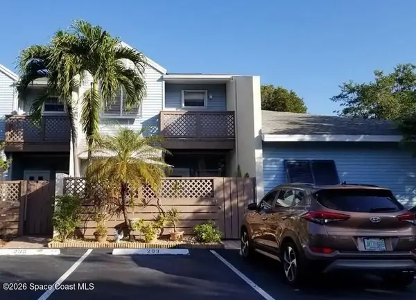 203 E Hemingway Circle, Margate, FL 33063