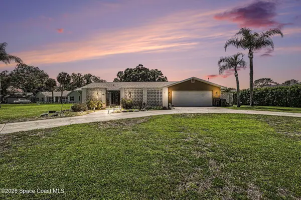 3100 Saunders Place, Titusville, FL 32780