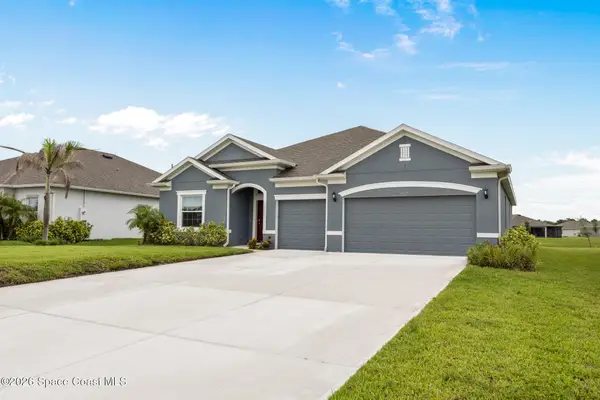 4398 Lago Vista Drive, Micco, FL 32976