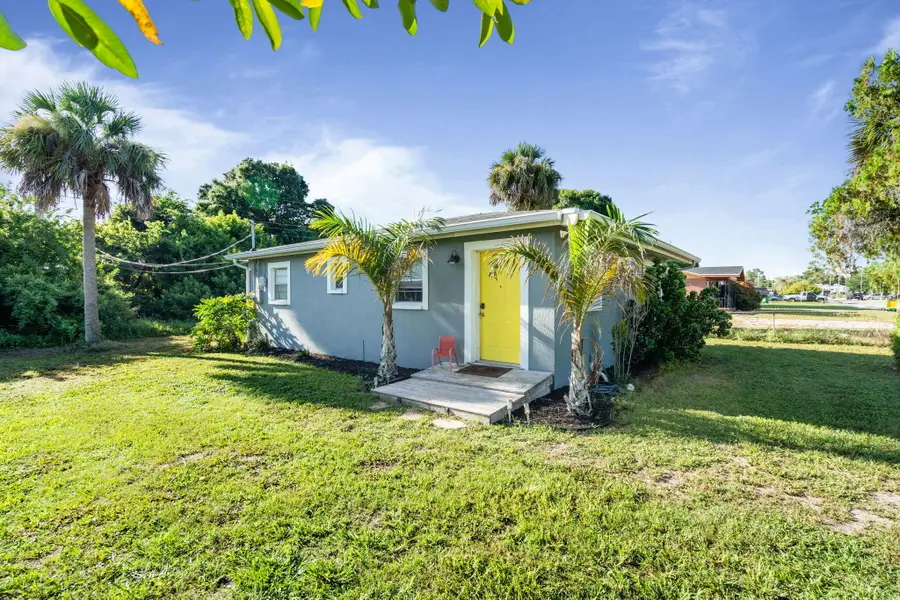 604 Paw Paw Street, Cocoa, FL 32922 - #3
