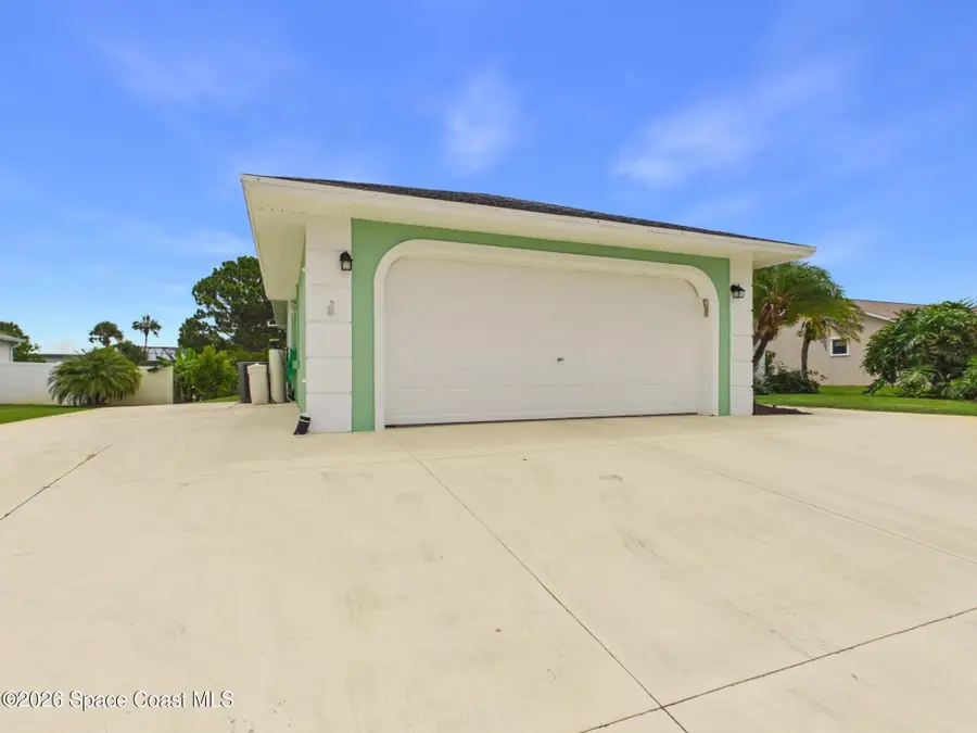 865 George Street, Sebastian, FL 32958 - #3