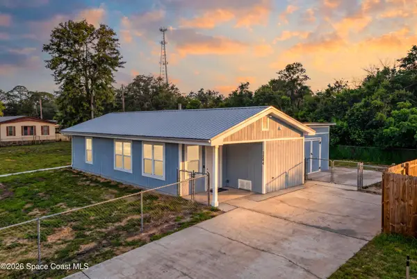 3448 Populatic Street, Mims, FL 32754