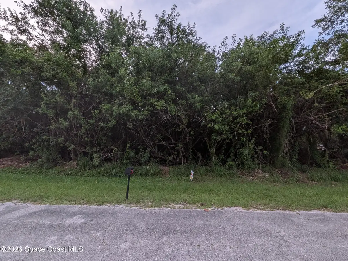 157 Abeto Terrace, Sebastian, FL 32958 - #1