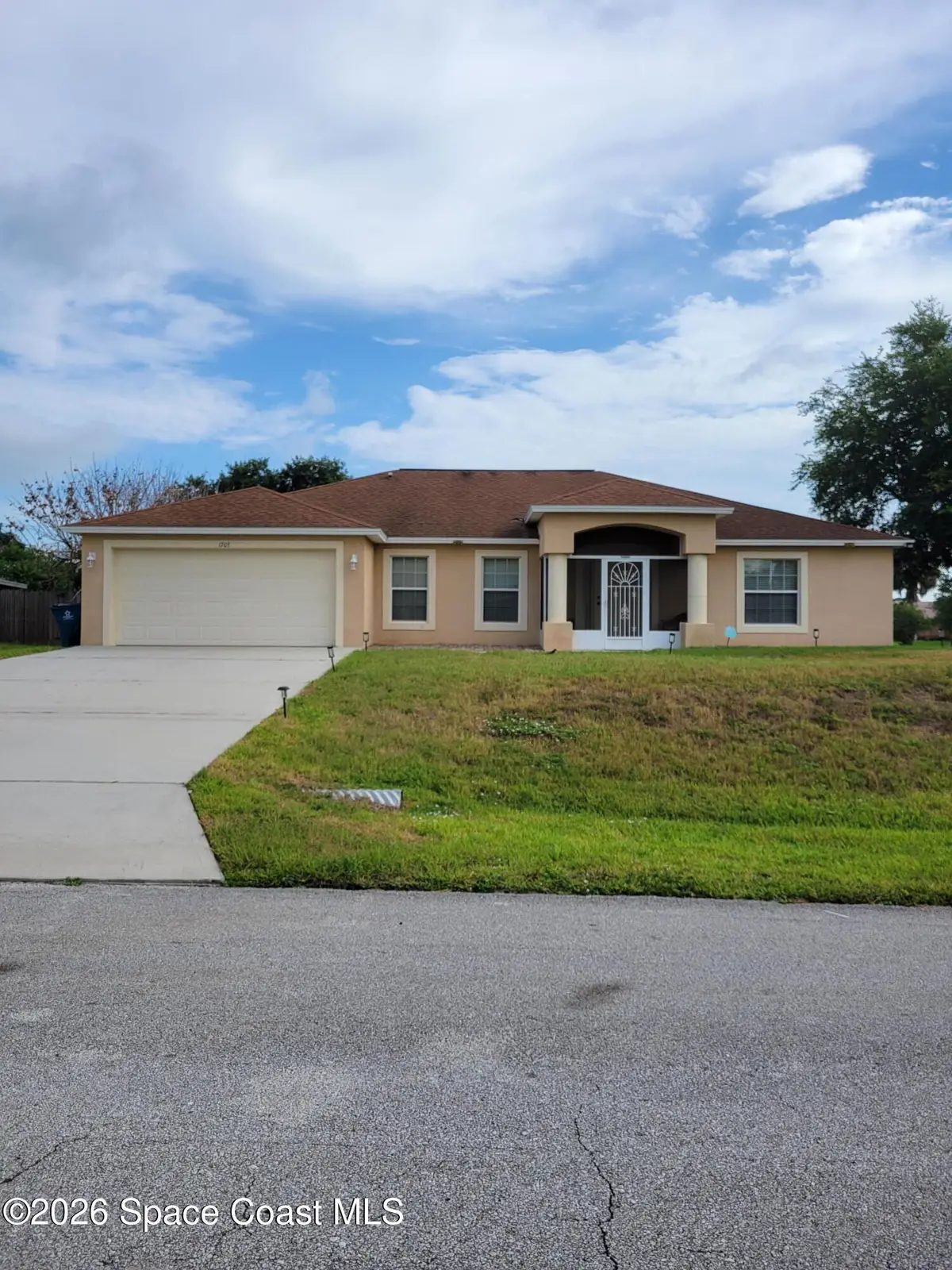 1703 Valcourt Street Nw, Palm Bay, FL 32907 - #1