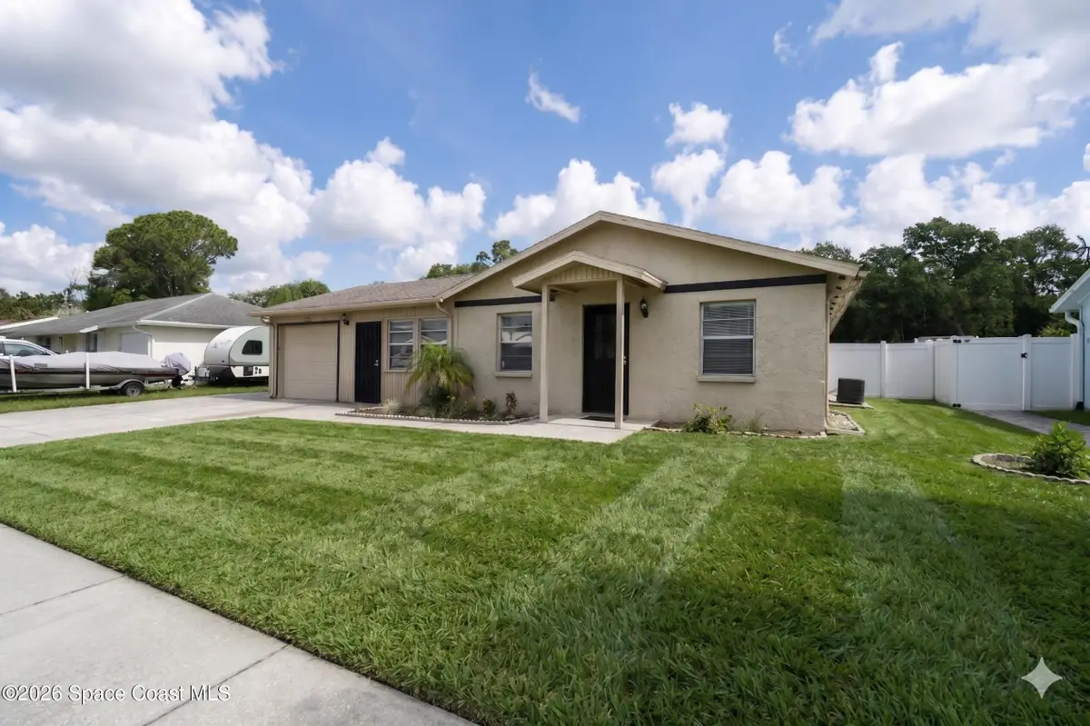 2882 Pembroke Road, Melbourne, FL 32935 - #1