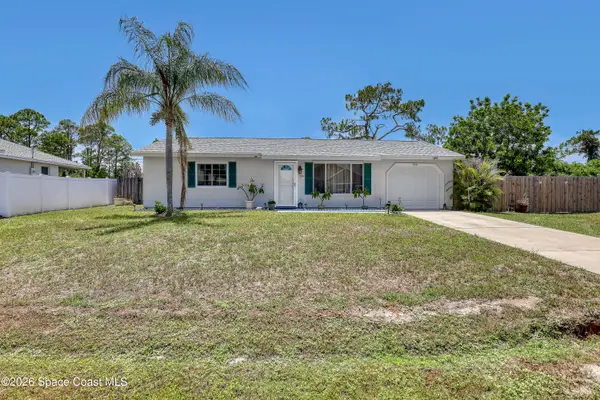 858 Carnival Road Se, Palm Bay, FL 32909