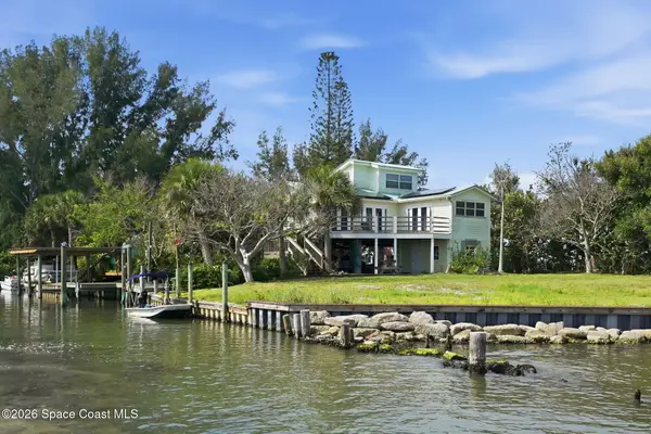 53 Vip Island #A, Grant-Valkaria, FL 32949
