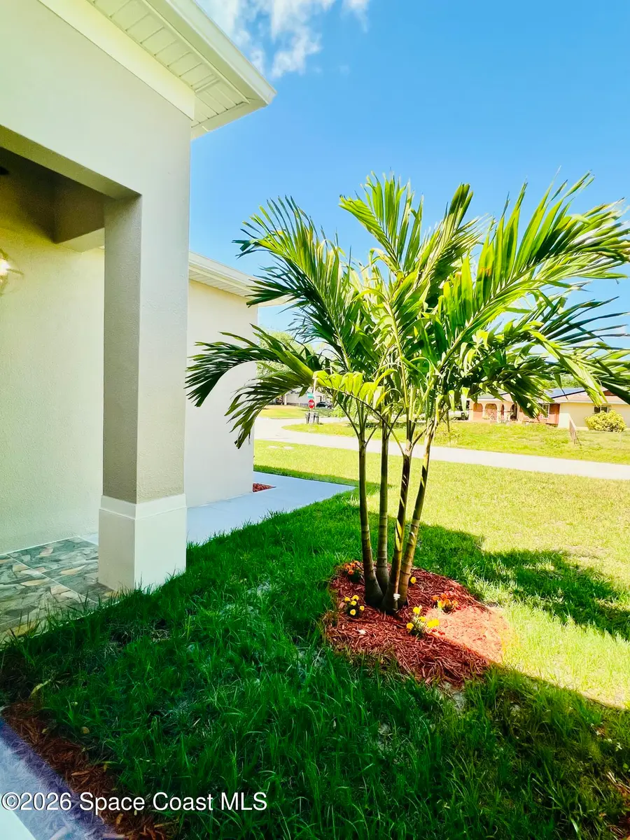401 Homestead Avenue Ne, Palm Bay, FL 32907 - #2