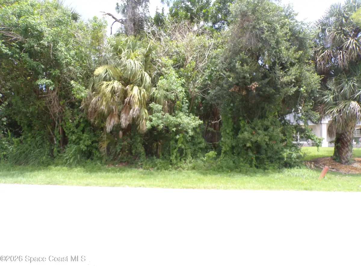 1077 Blossom Drive, Sebastian, FL 32958 - #1