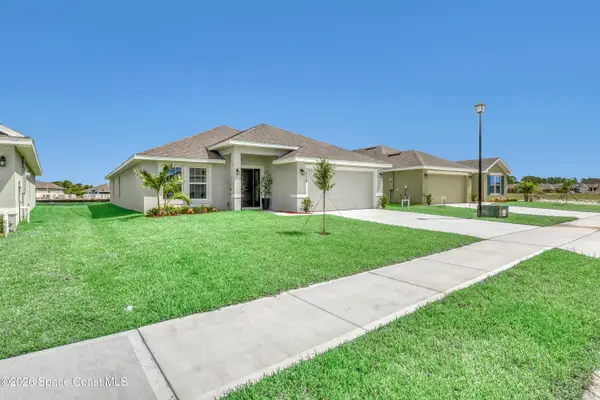 1038 Soleway Avenue Nw, Palm Bay, FL 32907