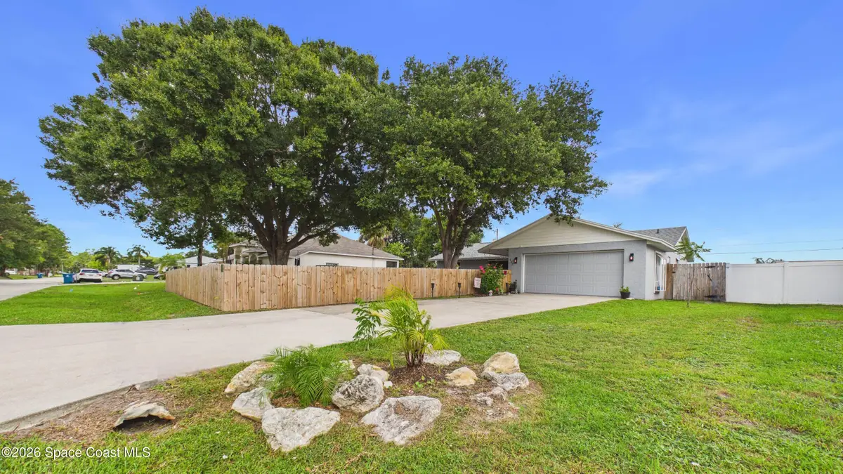 667 Antigua Street Ne, Palm Bay, FL 32907 - #1