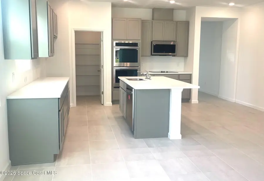 928 Soleway Avenue Nw, Palm Bay, FL 32907 - #2