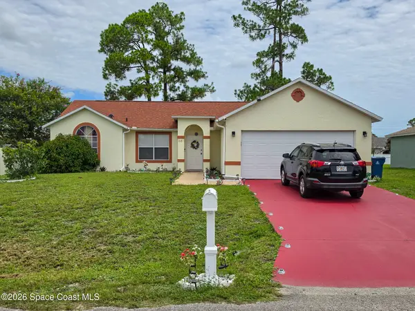 1681 Vallee Street Nw, Palm Bay, FL 32907