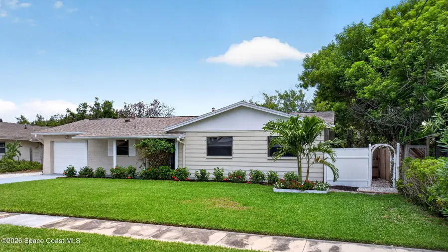 520 E Merrimac Drive, Merritt Island, FL 32952 - #2