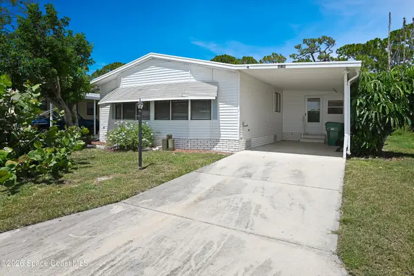 451 E Egret Circle, Barefoot Bay, FL 32976
