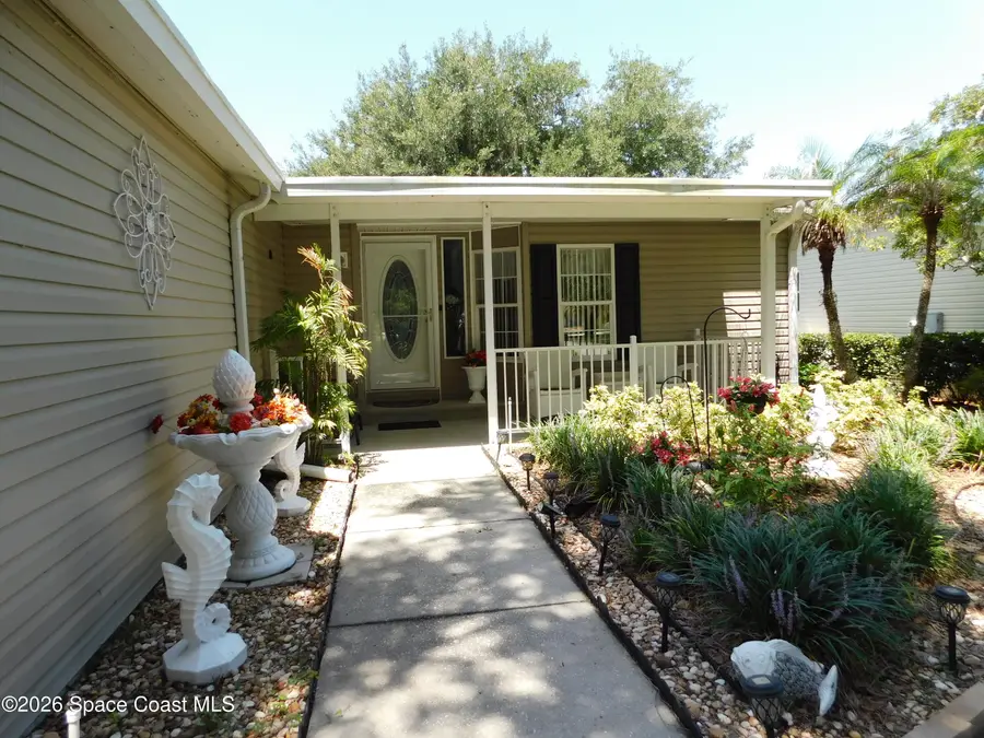 414 Sioux Boulevard, Oak Hill, FL 32759 - #2