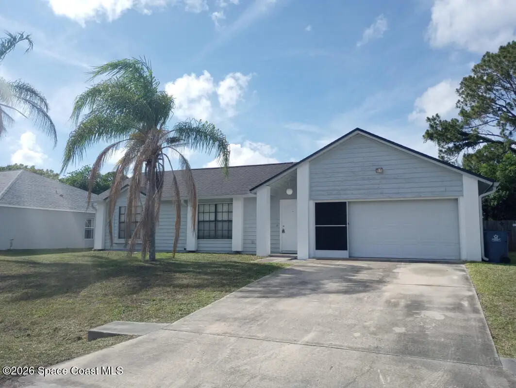1073 Banks Street Nw, Palm Bay, FL 32907 - #1