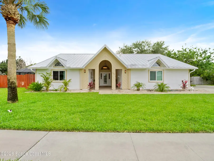 2582 Empire Avenue E, Melbourne, FL 32934 - #2