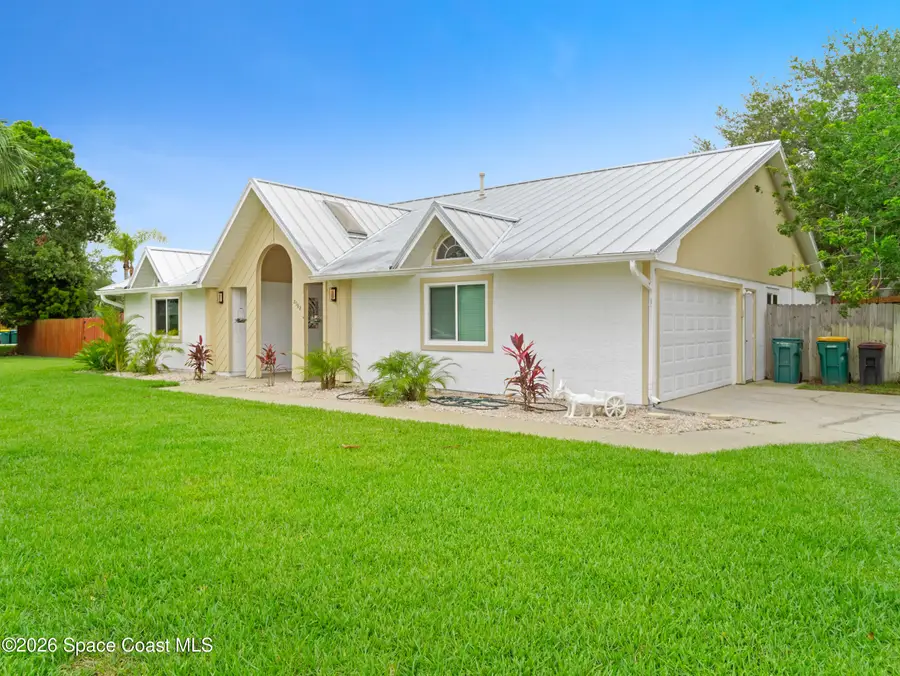 2582 Empire Avenue E, Melbourne, FL 32934 - #3