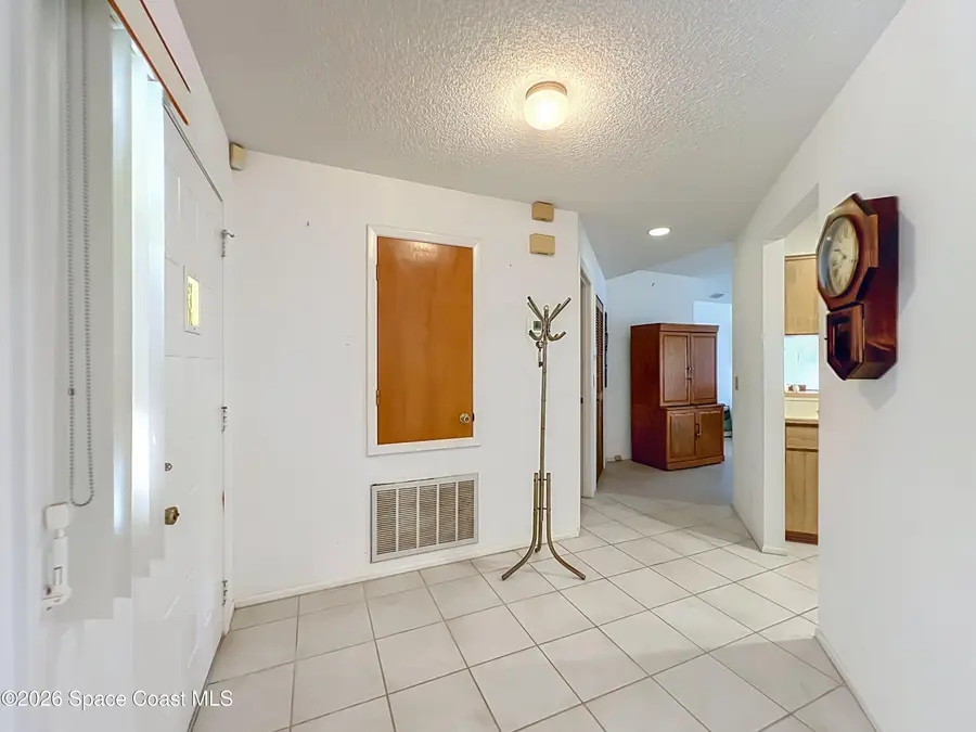 132 Oak Lake Road, Melbourne, FL 32901 - #2