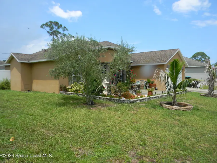 811 Avalon Street Se, Palm Bay, FL 32909 - #2