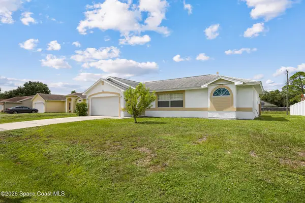 427 Delmonico Street Ne, Palm Bay, FL 32907