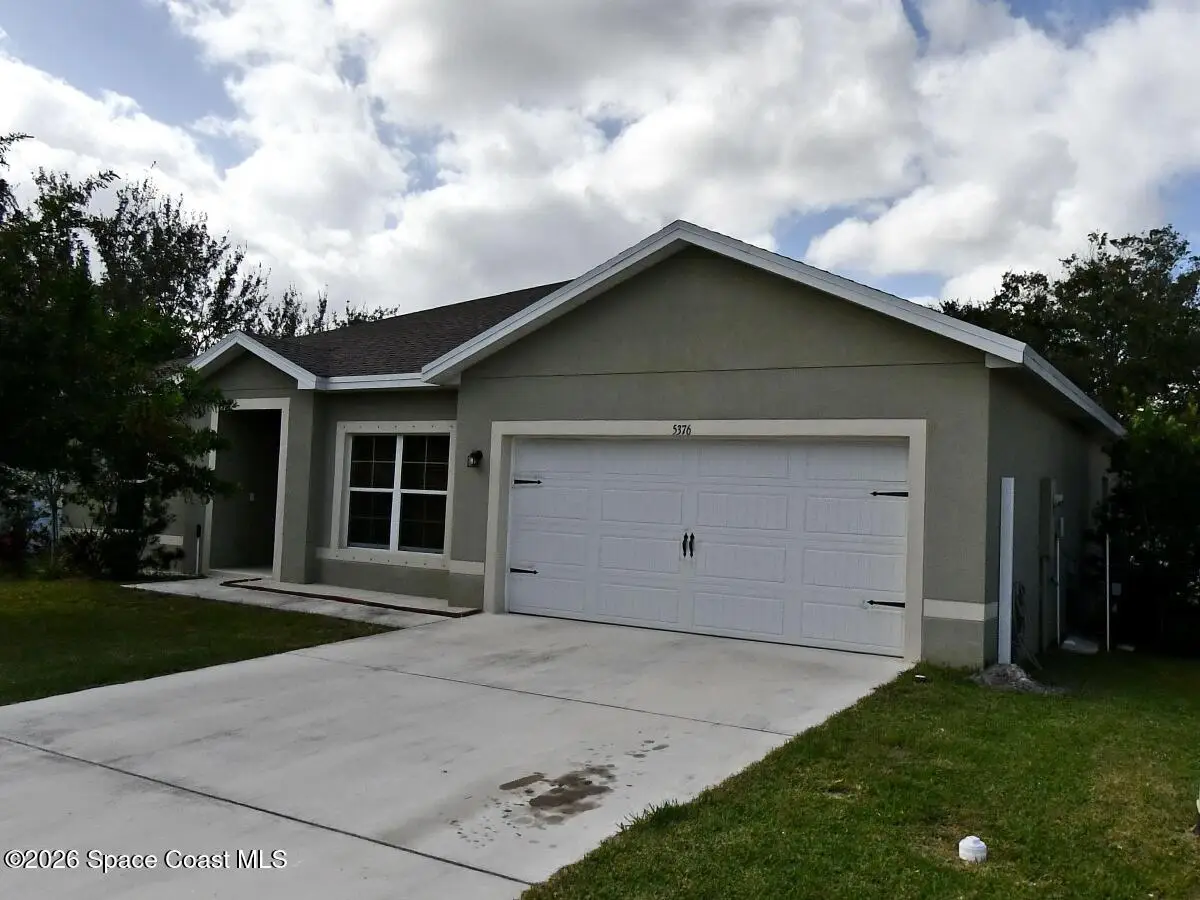 5376 Oakland Lake Circle, Fort Pierce, FL 34951 - #1