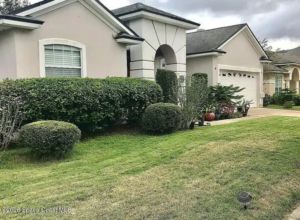 13044 Notre Dame Lane N, Jacksonville, FL 32218