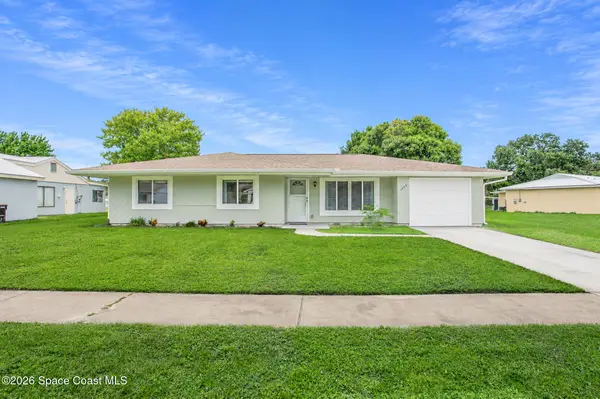 1022 Hooper Avenue Ne, Palm Bay, FL 32905