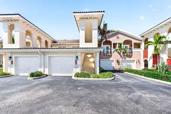 115 Lancha Circle #203, Indian Harbour Beach, FL 32937
