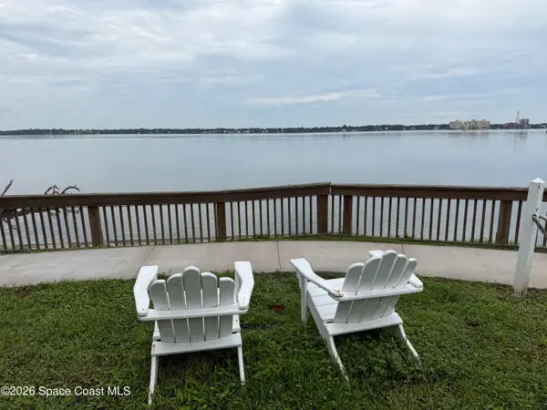 225 S Tropical Trail #207, Merritt Island, FL 32952