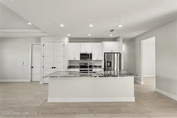 1121 Pluto Street Se, Palm Bay, FL 32909